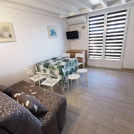 Résidence Grande Bleue - T1 Cab Mezz 6 Couchages Port Mae-5274 Villa Leucate